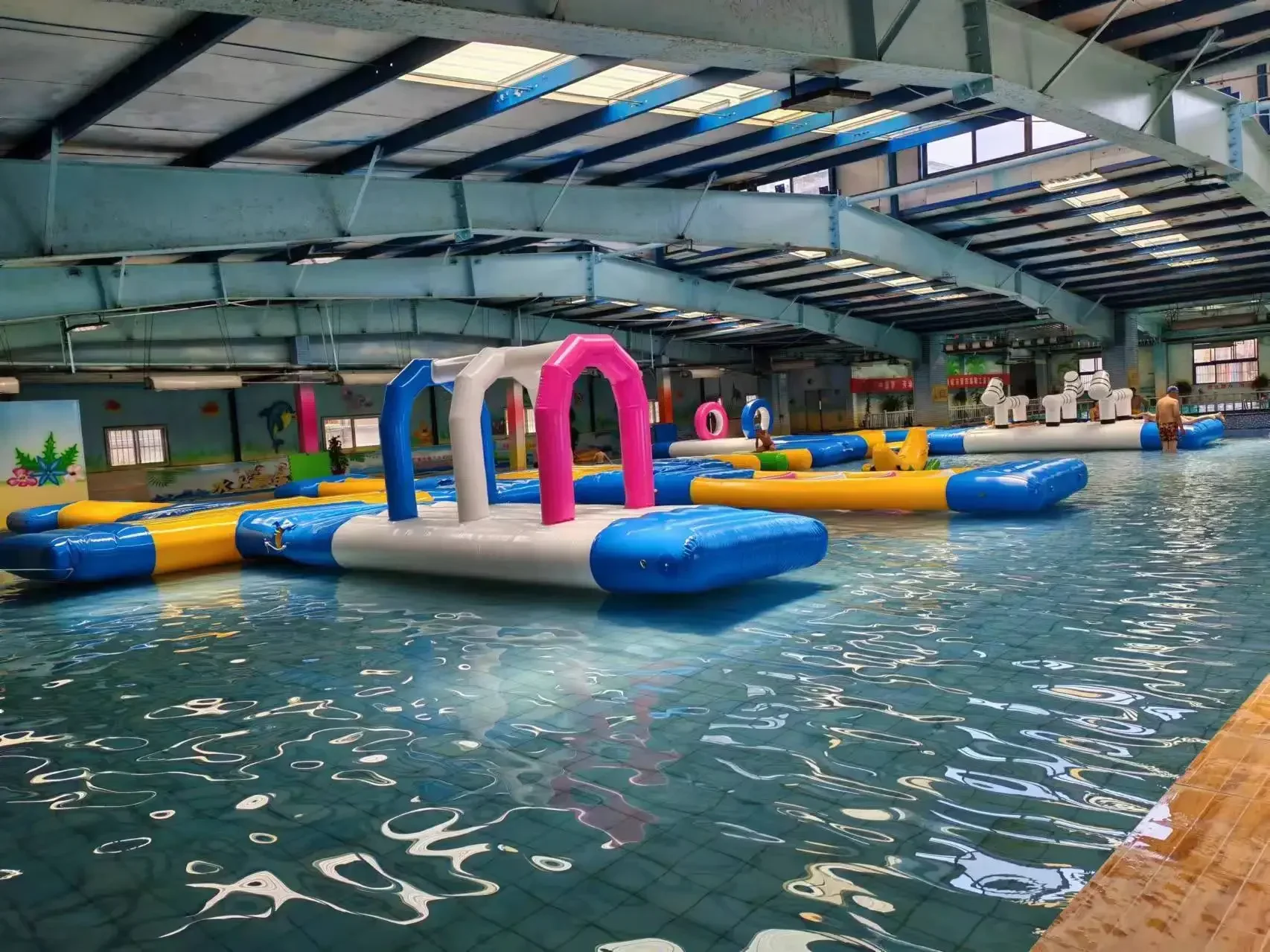 Parc aquatique gonflable intér - Sports Equipment For Sale avis et prix